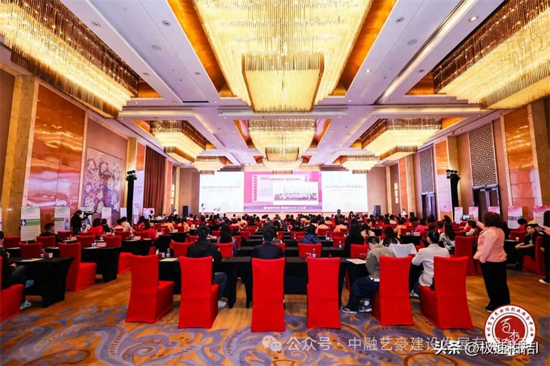 ���޶��³����ߡ�2025�ٽ�׿ԽŮ�ԡ�